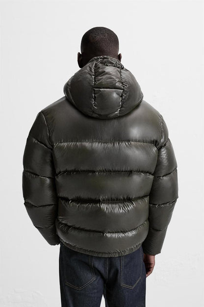 THE PUFFER JACKET